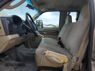 2006 Ford F-250 XL with VIN 1FTSX20566EA53924, listed as a Copart auction lot 56598195 with 237,387 mi miles and Salvage title. Bid and sale history available at DreamBid. Image 7.