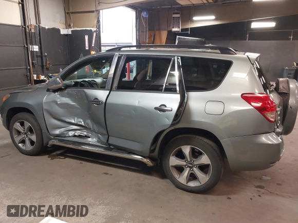 2008 Toyota RAV4 with VIN JTMBD33V685161926, listed as a IAAI auction lot 42041950 with 160,153 mi miles. Bid and sale history available at carsss.com. Image 14.
