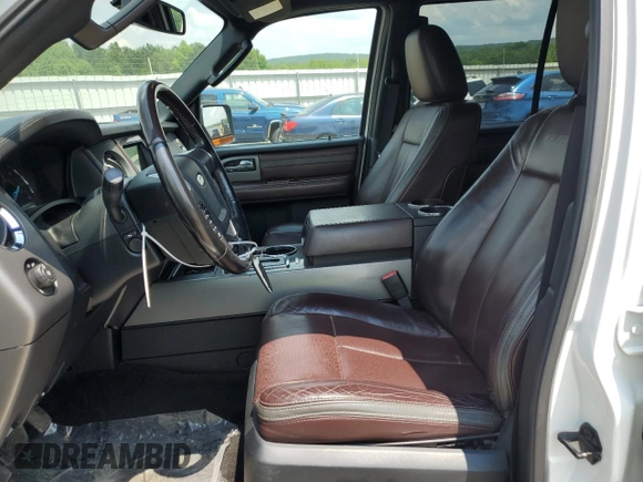 2017 Ford Expedition Max Platinum z VIN 1FMJK1MT5HEA13460, wystawiony jako Copart lot #62346735 z przebiegiem 130 720 mil mil oraz Szkoda całkowita • Salvage title. Historia ofert i sprzedaży dostępna na DreamBid. Obrazek 7.