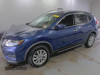 2020 Nissan Rogue SV z VIN JN8AT2MVXLW112274, wystawiony jako IAAI lot #42284159 z przebiegiem 73 685 mil mil oraz . Historia ofert i sprzedaży dostępna na DreamBid. Obrazek 1.