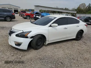 2014 Nissan Altima 2.5 S with VIN 1N4AL3AP2EN371072, listed as a Copart auction lot 50982375 with 170,735 mi miles and Salvage Title. Bid and sale history available at carsss.com. Image 1.