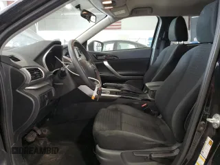2019 Mitsubishi Eclipse Cross ES z VIN JA4AT3AAXKZ030605, wystawiony jako Copart lot #51890025 z przebiegiem 141 489 mil mil oraz Szkoda całkowita • Salvage title. Historia ofert i sprzedaży dostępna na DreamBid. Obrazek 7.