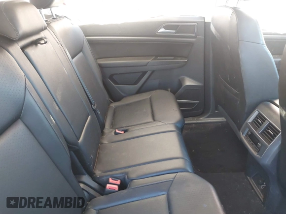 2018 Volkswagen Atlas SE with VIN 1V2DR2CA9JC540162, listed as a IAAI auction lot 41631056 with 80,802 mi miles and . Bid and sale history available at DreamBid. Image 8.