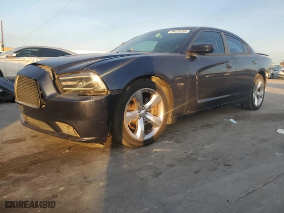2013 Dodge Charger RT Plus with VIN 2C3CDXCT7DH725293, listed as a Copart auction lot 84270754 with 156,103 mi miles and Salvage Title. Bid and sale history available at carsss.com. Image 1.