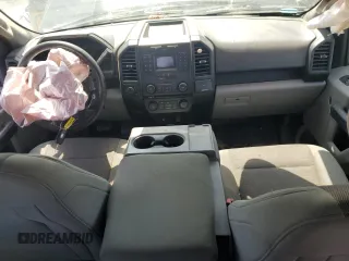 2018 Ford F-150 XL с VIN 1FTEX1CPXJFA44960, выставлен на аукционе Copart как лот 59601855 с пробегом Не указан миль и Списание • Salvage title. История ставок и продаж доступна на DreamBid. Изображение 8.
