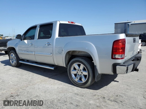 2012 GMC Sierra 1500 SLE with VIN 3GTP1VE0XCG160680, listed as a Copart auction lot 57332435 with 133,794 mi miles and Salvage title. Bid and sale history available at DreamBid. Image 2.