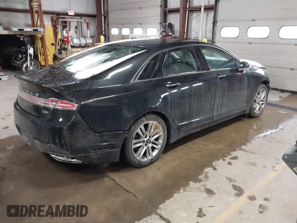 2015 Lincoln MKZ Hybrid with VIN 3LN6L2LU9FR623245, listed as a IAAI auction lot 41599726 with 202,108 mi miles. Bid and sale history available at carsss.com. Image 4.