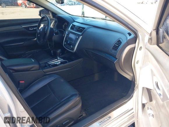 2016 Nissan Altima S with VIN 1N4AL3AP0GC120758, listed as a IAAI auction lot 41394469 with 137,936 mi miles and . Bid and sale history available at DreamBid. Image 5.