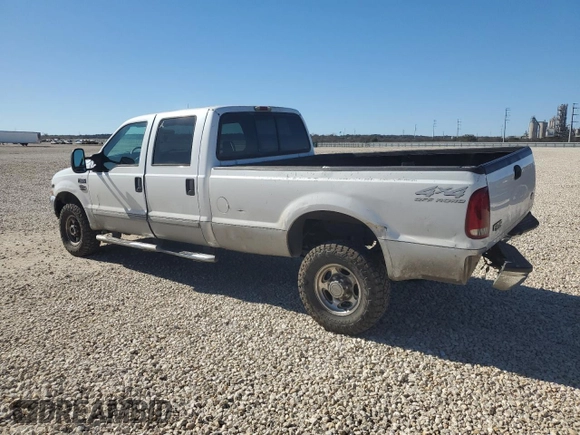 2002 Ford F-350 XL with VIN 1FTSW31S02EB34277, listed as a Copart auction lot 42691765 with 151,026 mi miles and Salvage title. Bid and sale history available at DreamBid. Image 2.