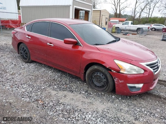 2014 Nissan Altima 2.5 S with VIN 1N4AL3AP2EN368365, listed as a IAAI auction lot 41866662 with 202,123 mi miles. Bid and sale history available at carsss.com. Image 1.