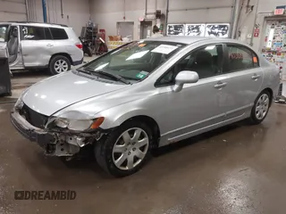 2006 Honda Civic LX z VIN 1HGFA16596L084828, wystawiony jako IAAI lot #40388132 z przebiegiem 193 760 mil mil oraz . Historia ofert i sprzedaży dostępna na DreamBid. Obrazek 2.