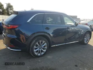 2024 Mazda CX-90 Premium Plus z VIN JM3KKEHD7R1175478, wystawiony jako Copart lot #49067795 z przebiegiem 10 984 mil mil oraz Szkoda całkowita • Salvage title. Historia ofert i sprzedaży dostępna na DreamBid. Obrazek 3.