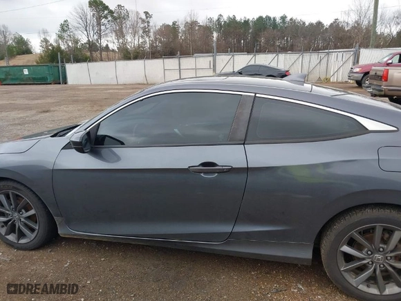 2019 Honda Civic Coupe EX with VIN 2HGFC3B31KH356306, listed as a IAAI auction lot 41488166 with 141,572 mi miles. Bid and sale history available at carsss.com. Image 14.
