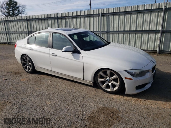 2015 BMW 3 Series 328i xDrive with VIN WBA3B5C51FP653350, listed as a Copart auction lot 42769805 with 189,146 mi miles and Salvage Title. Bid and sale history available at carsss.com. Image 4.