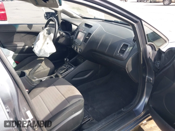 2018 Kia Forte LX with VIN 3KPFL4A79JE194864, listed as a IAAI auction lot 41657793 with 128,256 mi miles and . Bid and sale history available at DreamBid. Image 5.