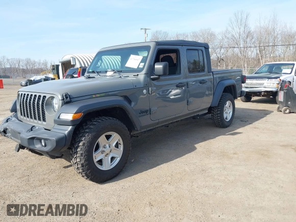 2020 Jeep Gladiator Sport S with VIN 1C6HJTAG2LL157701, listed as a IAAI auction lot 41766647 with 62,571 mi miles. Bid and sale history available at carsss.com. Image 2.