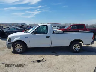 2002 Ford F-150 XL with VIN 1FTRF17252NA24920, listed as a IAAI auction lot 41601123 with 1 mi miles. Bid and sale history available at carsss.com. Image 14.
