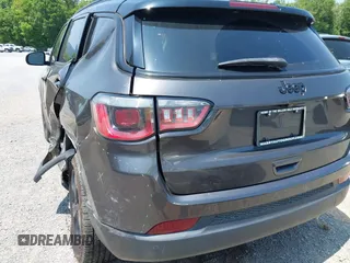 2019 Jeep Compass Latitude с VIN 3C4NJCBB1KT844217, выставлен на аукционе IAAI как лот 42383746 с пробегом 123 938 миль миль и . История ставок и продаж доступна на DreamBid. Изображение 19.