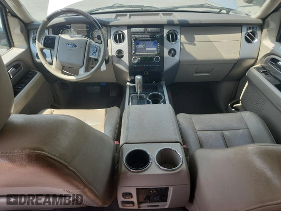 2013 Ford Expedition Limited с VIN 1FMJU1K59DEF23089, выставлен на аукционе Copart как лот 63058345 с пробегом 218 354 миль миль и Списание • Salvage title. История ставок и продаж доступна на DreamBid. Изображение 8.