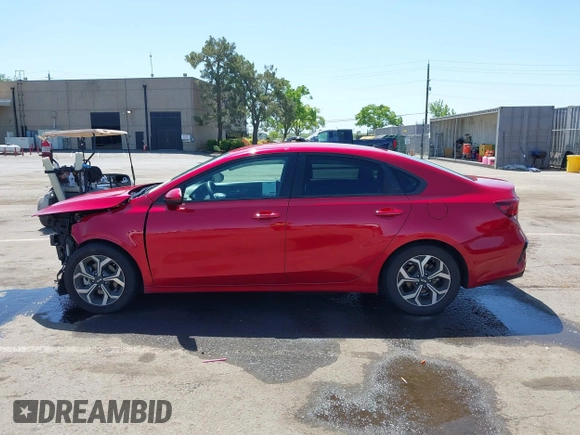 2020 Kia Forte LXS z VIN 3KPF24AD2LE248291, wystawiony jako IAAI lot #42084121 z przebiegiem 58 169 mil mil oraz . Historia ofert i sprzedaży dostępna na DreamBid. Obrazek 15.