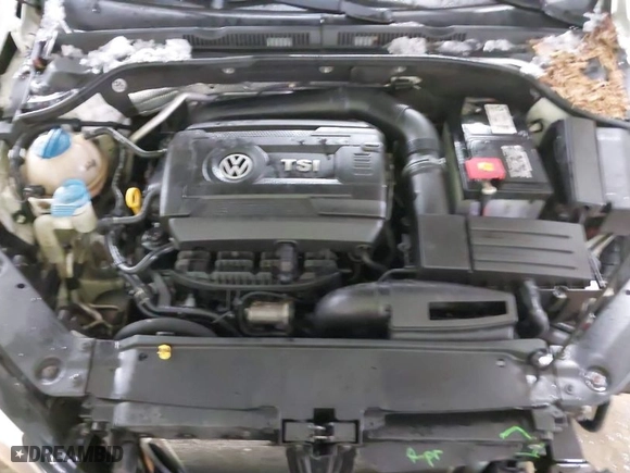 2015 Volkswagen Jetta Sedan 1.8T Sport with VIN 3VWD17AJ1FM402112, listed as a IAAI auction lot 41368075 with 137,558 mi miles. Bid and sale history available at carsss.com. Image 10.
