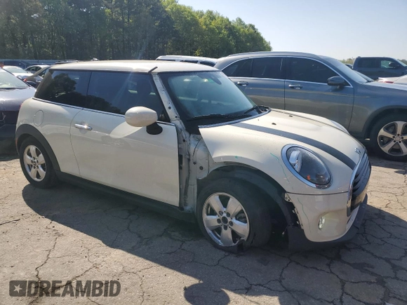 2020 MINI Hardtop Cooper with VIN WMWXR3C0XL2M31386, listed as a Copart auction lot 51746645 with 41,354 mi miles and Salvage title. Bid and sale history available at DreamBid. Image 4.