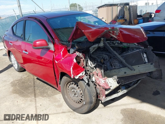 2014 Nissan Versa SV with VIN 3N1CN7AP5EL871556, listed as a IAAI auction lot 42022208 with 1 mi miles. Bid and sale history available at carsss.com. Image 1.