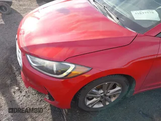 2018 Hyundai Elantra SEL z VIN 5NPD84LF1JH256573, wystawiony jako IAAI lot #41637578 z przebiegiem 95 863 mil mil oraz . Historia ofert i sprzedaży dostępna na DreamBid. Obrazek 13.