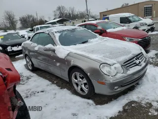 2005 Mercedes-Benz CLK 320 with VIN WDBTK65G35T043686, listed as a Copart auction lot 82688994 with 154,120 mi miles and Clean Title. Bid and sale history available at DreamBid. Image 4.