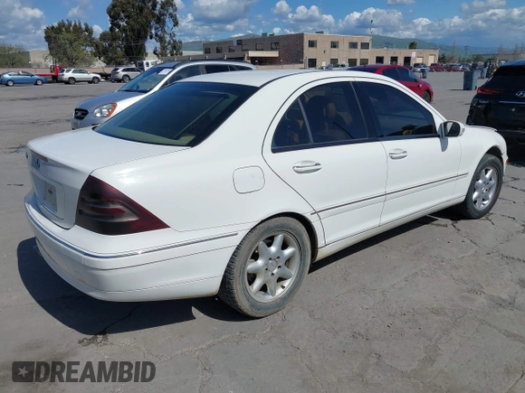 2003 Mercedes-Benz C 240 with VIN WDBRF61J93E012928, listed as a IAAI auction lot 41953644 with Not Provided miles and . Bid and sale history available at carsss.com. Image 4.