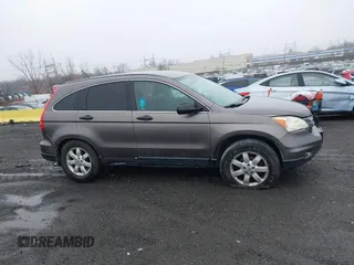 2011 Honda CR-V SE with VIN 5J6RE4H49BL110385, listed as a IAAI auction lot 41091191 with 209,187 mi miles. Bid and sale history available at carsss.com. Image 12.