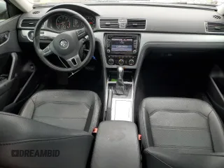 2012 Volkswagen Passat SE z VIN 1VWBH7A39CC027054, wystawiony jako Copart lot #62411324 z przebiegiem 93 729 mil mil oraz Szkoda całkowita • Salvage title. Historia ofert i sprzedaży dostępna na DreamBid. Obrazek 8.
