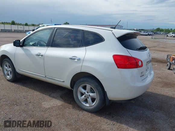 2012 Nissan Rogue S z VIN JN8AS5MV5CW370125, wystawiony jako IAAI lot #42498248 z przebiegiem 191 444 mil mil oraz . Historia ofert i sprzedaży dostępna na DreamBid. Obrazek 3.