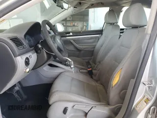 2007 Volkswagen Jetta 2.5 с VIN 3VWSF71K57M111597, выставлен на аукционе Copart как лот 56305925 с пробегом 192 127 миль миль и На запчасти • Non repairable. История ставок и продаж доступна на DreamBid. Изображение 7.