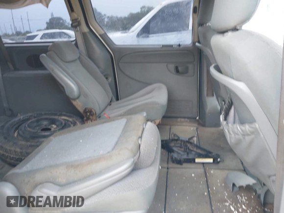 2007 Dodge Grand Caravan SE with VIN 1D4GP24R97B100680, listed as a IAAI auction lot 42253508 with 186,942 mi miles and . Bid and sale history available at DreamBid. Image 8.