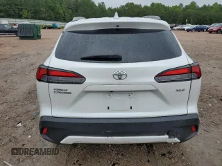 2022 Toyota Corolla Cross XLE с VIN 7MUDAAAG0NV006925, выставлен на аукционе Copart как лот 57719495 с пробегом 38 973 миль миль и Списание • Salvage title. История ставок и продаж доступна на DreamBid. Изображение 6.