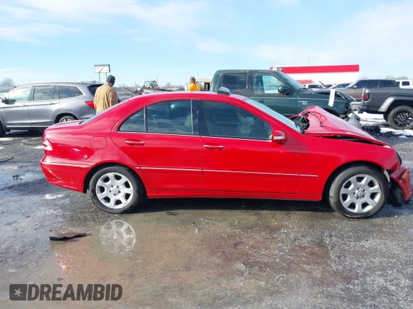 2006 Mercedes-Benz C 280 Luxury with VIN WDBRF54H86A846154, listed as a IAAI auction lot 41277991 with 62,438 mi miles and . Bid and sale history available at DreamBid. Image 13.