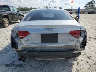 2012 Audi A5 Premium Plus z VIN WAULFAFR2CA042043, wystawiony jako Copart lot #55619675 z przebiegiem 182 487 mil mil oraz Szkoda całkowita • Salvage title. Historia ofert i sprzedaży dostępna na DreamBid. Obrazek 6.
