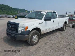 2014 Ford F-150 XL z VIN 1FTFX1EF6EKF63316, wystawiony jako IAAI lot #42405758 z przebiegiem 107 127 mil mil oraz . Historia ofert i sprzedaży dostępna na DreamBid. Obrazek 17.