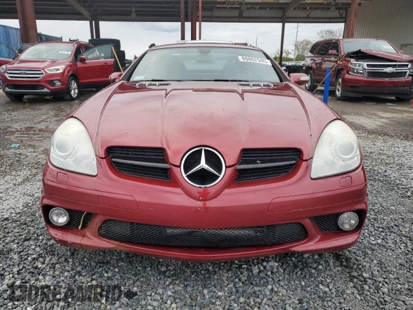 2005 Mercedes-Benz SLK-Class 5.5L AMG with VIN WDBWK73F75F049308, listed as a Copart auction lot 88802595 with 0 mi miles and Non Repairable. Bid and sale history available at carsss.com. Image 5.