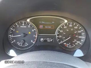 2014 Nissan Altima SV with VIN 1N4AL3AP0EC131305, listed as a IAAI auction lot 42004966 with 213,947 mi miles and . Bid and sale history available at carsss.com. Image 7.