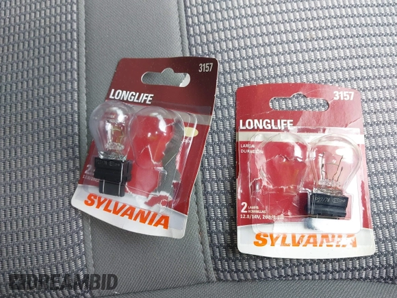 2007 Dodge 1500 SLT с VIN 1D7HU18287J511582, выставлен на аукционе IAAI как лот 42410151 с пробегом 151 001 миль миль и . История ставок и продаж доступна на DreamBid. Изображение 12.
