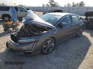 2018 Honda Clarity Plug-In Hybrid Touring with VIN JHMZC5F38JC004504, listed as a Copart auction lot 41252564 with 145,842 mi miles. Bid and sale history available at carsss.com. Image 1.