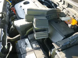 2019 Hyundai Tucson Sport z VIN KM8J33AL9KU878474, wystawiony jako IAAI lot #41568959 z przebiegiem 97 412 mil mil oraz . Historia ofert i sprzedaży dostępna na DreamBid. Obrazek 19.