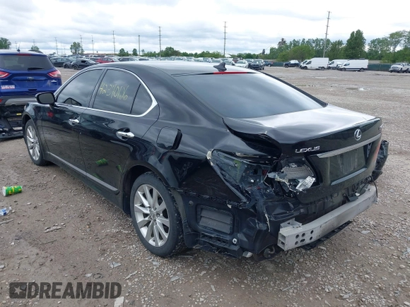 2010 Lexus LS 460 with VIN JTHCL5EF5A5007415, listed as a IAAI auction lot 42340106 with 202,318 mi miles and . Bid and sale history available at DreamBid. Image 3.