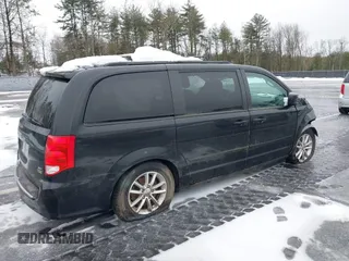2016 Dodge Grand Caravan SXT with VIN 2C4RDGCGXGR344514, listed as a IAAI auction lot 36241145 with Not Provided miles and . Bid and sale history available at DreamBid. Image 14.