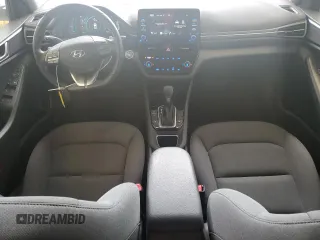 2021 Hyundai Ioniq SE z VIN KMHC75LC3MU255618, wystawiony jako Copart lot #54692935 z przebiegiem 48 494 mil mil oraz Szkody całkowita. Historia ofert i sprzedaży dostępna na DreamBid. Obrazek 8.