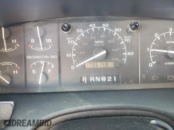 1996 Ford Bronco Custom with VIN 1FMEU15HXTLA00505, listed as a Copart auction lot 48621395 with 178,614 mi miles and Salvage Title. Bid and sale history available at DreamBid. Image 9.