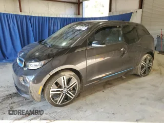 2015 BMW i3 with VIN WBY1Z4C55FV278833, listed as a Copart auction lot 50352615 with 0 mi miles and Clean Title. Bid and sale history available at carsss.com. Image 1.