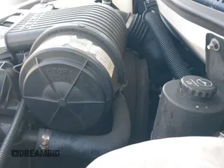 2003 Chevrolet Express Passenger с VIN 1GNFG15T831209457, выставлен на аукционе IAAI как лот 42186209 с пробегом 91 434 миль миль и . История ставок и продаж доступна на DreamBid. Изображение 12.